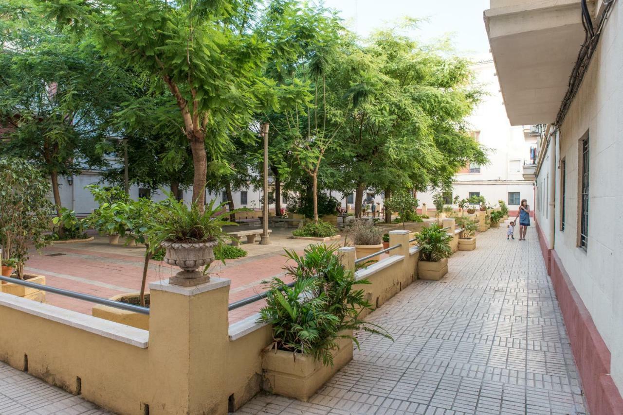 Apartamento Cerca De La Playa Y El Centro บาเลนเซีย ภายนอก รูปภาพ