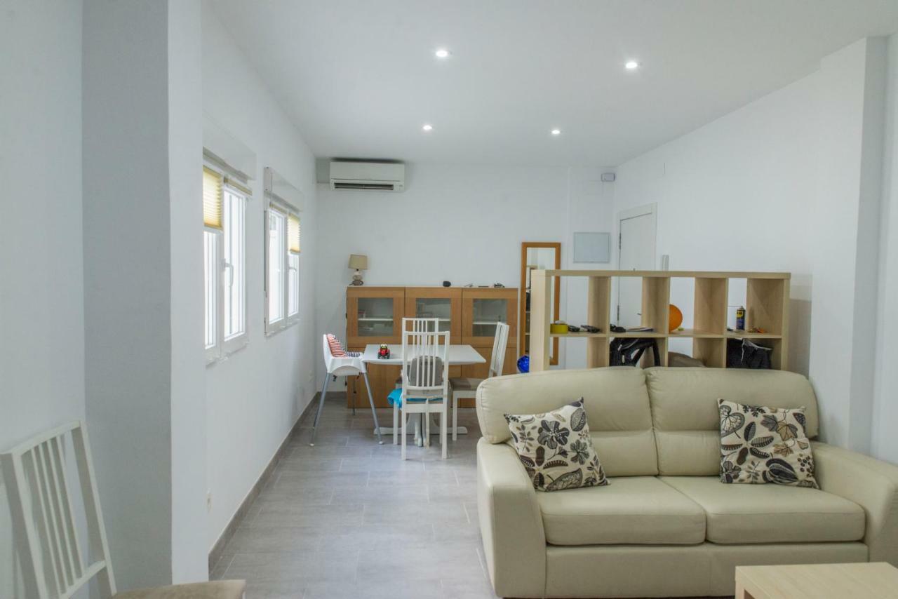 Apartamento Cerca De La Playa Y El Centro บาเลนเซีย ภายนอก รูปภาพ