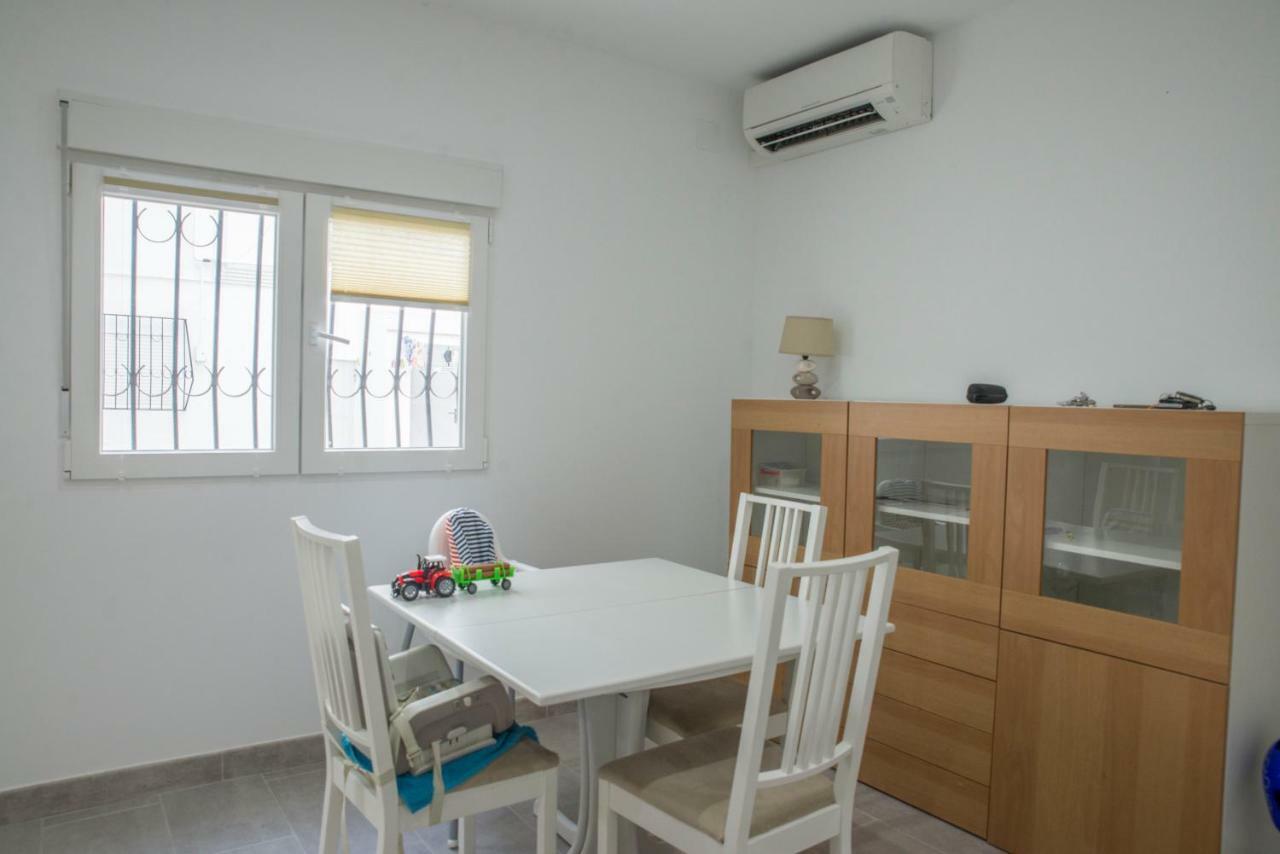 Apartamento Cerca De La Playa Y El Centro บาเลนเซีย ภายนอก รูปภาพ