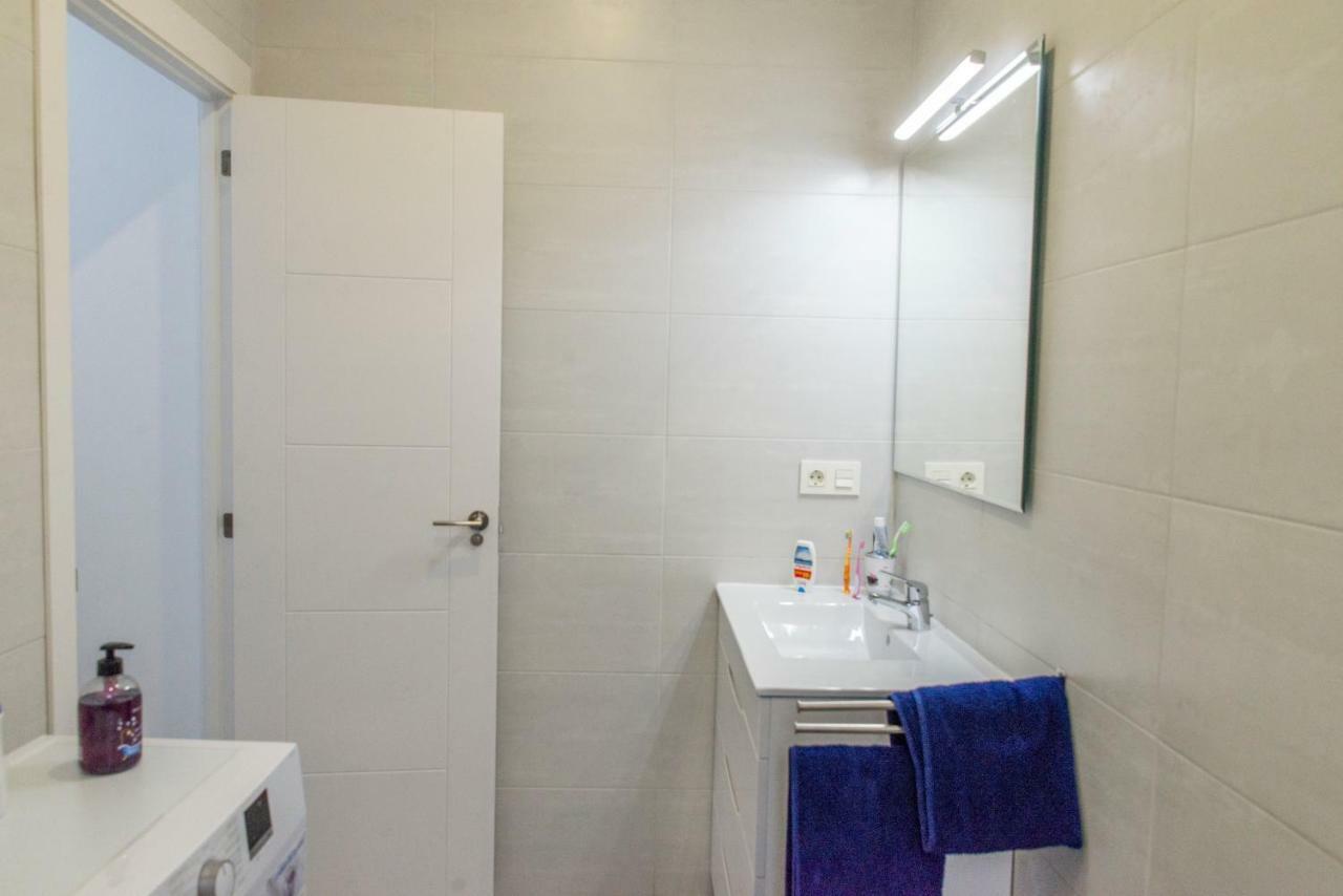 Apartamento Cerca De La Playa Y El Centro บาเลนเซีย ภายนอก รูปภาพ